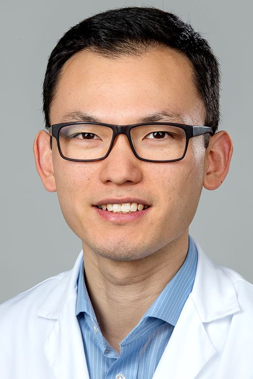 Portrait von Dr. med. Hongjian Tang