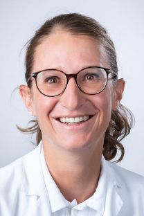 Portrait von Dr. med. Lena Züllig