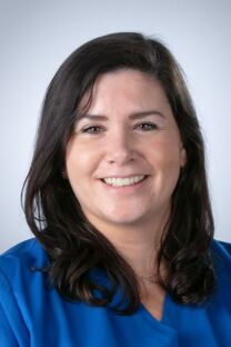 Portrait von Desiree Darabant.