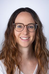 Ein Portrait von Jennifer Spreiter.
