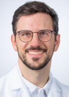 Ein Portrait von Dr. med. Fabian Johner.
