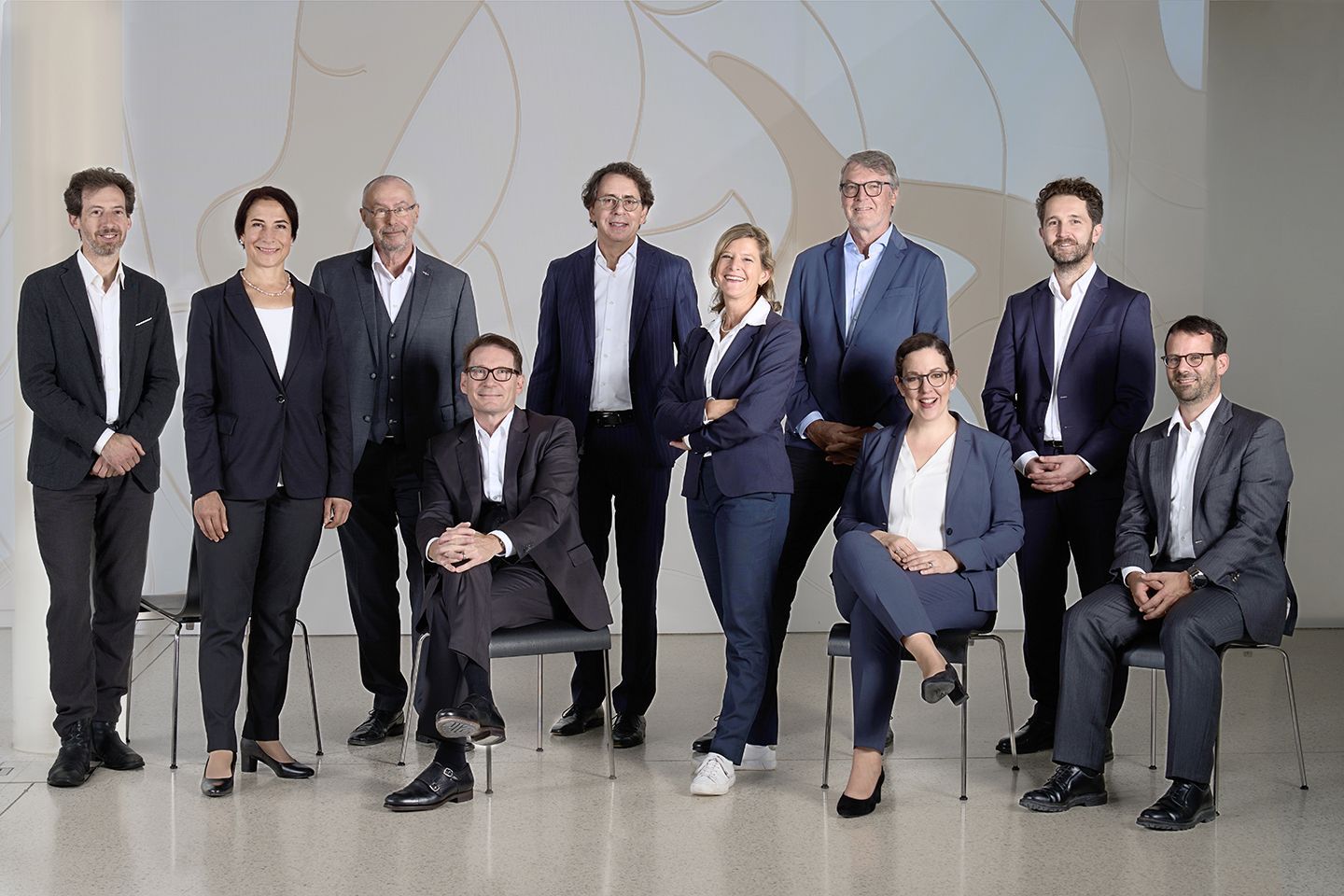 Von links: Nicolas Galladé, Dr. oec. Bettina Huber, Dieter Keusch, Andreas Diesslin, Dr. iur. Franz Studer, Prof. Dr. Sabina Heuss, Prof. Dr. med. Markus Furrer, Michèle Schmid, Dr. rer. publ. HSG Labinot Demaj, Dr. oec. Hansjörg Lehmann