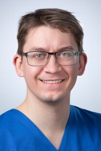 Ein Portrait von Dominik Braun.