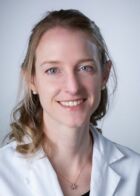 Portrait von Rebecca Zuber.