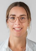Portrait von Dr. med. Tanja Drenth.