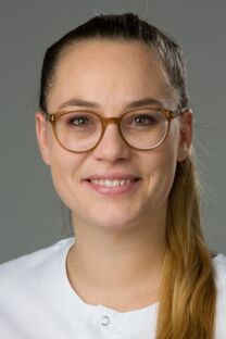Portrait von Swenja Naef.