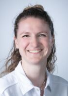 Portrait von Jasmin Kuster.