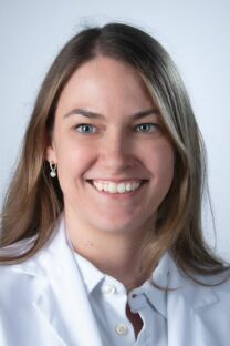 Portrait Dr. med. univ. (A) Alexandra Nemeth
