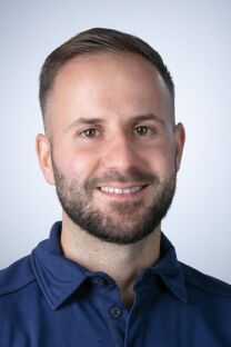 Portrait von Levent Bayat.