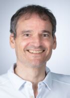 Portrait von Dr. med. Rolf Weidmann.
