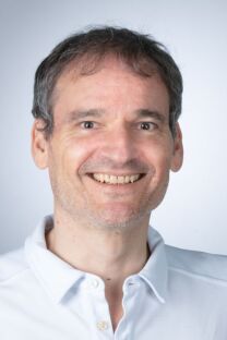 Portrait von Dr. med. Rolf Weidmann.