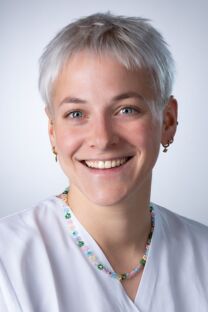 Portrait von Aline Mettler.