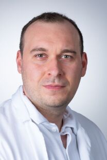 Portrait von Dr. med. Viktor Fech