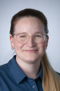 Portrait von Manuela Lutz.