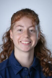 Portrait Hanna Hoeflinger